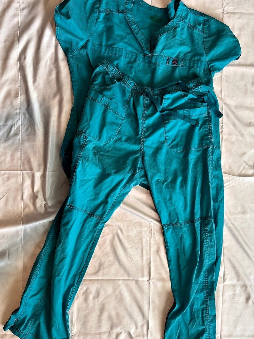 Women's Utility scrubs